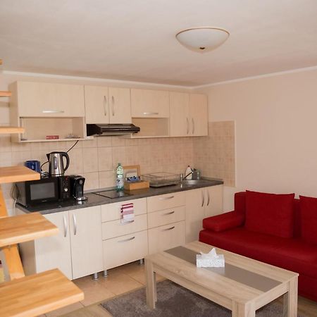 شقة Bistriţa  في Apartament Alpha المظهر الخارجي الصورة
